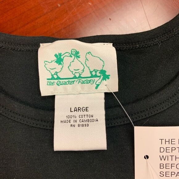 Quacker Factory Sequin & Beaded Seahorse Black T-Shirt sz L NWT - Picture 3 of 5